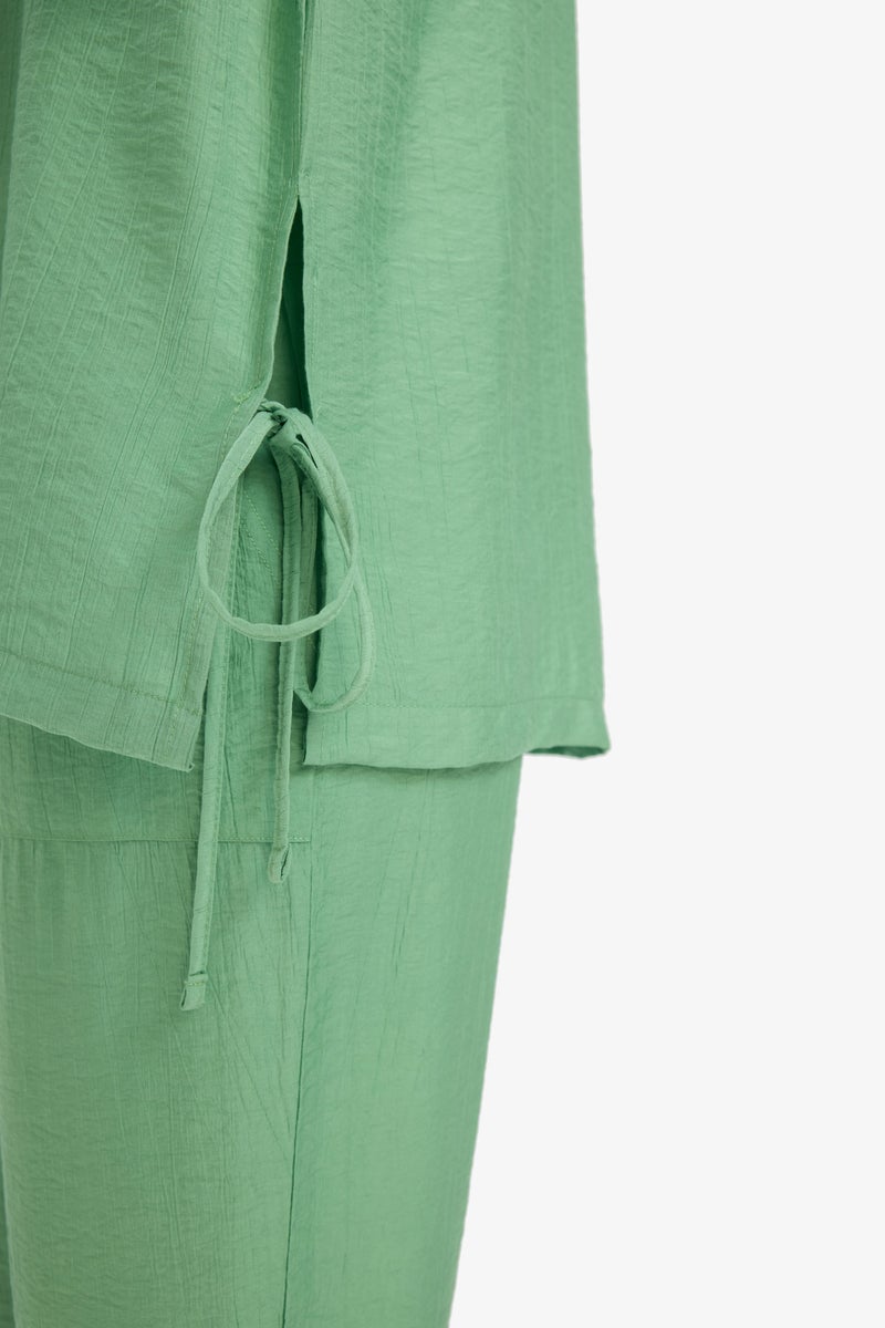 DeFacto Green Woman Relax Fit Crinkle Fabric Long Sleeve Tunic Casual - Image 4